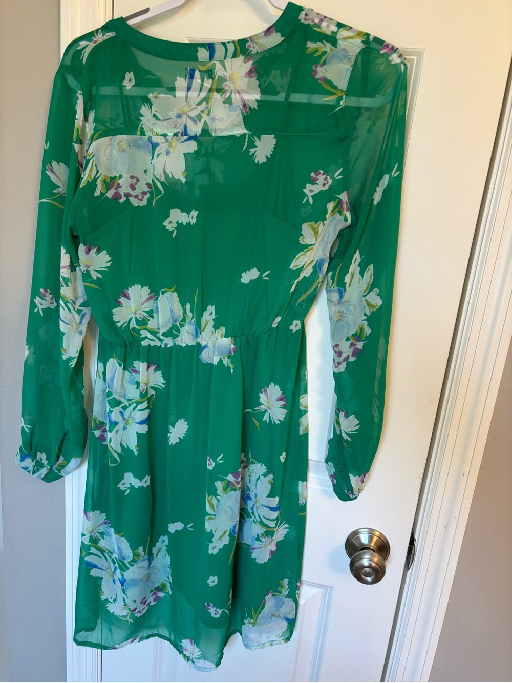 Old Navy Green Floral V-Neck Long Sleeve Dress - Picture 2 of 2